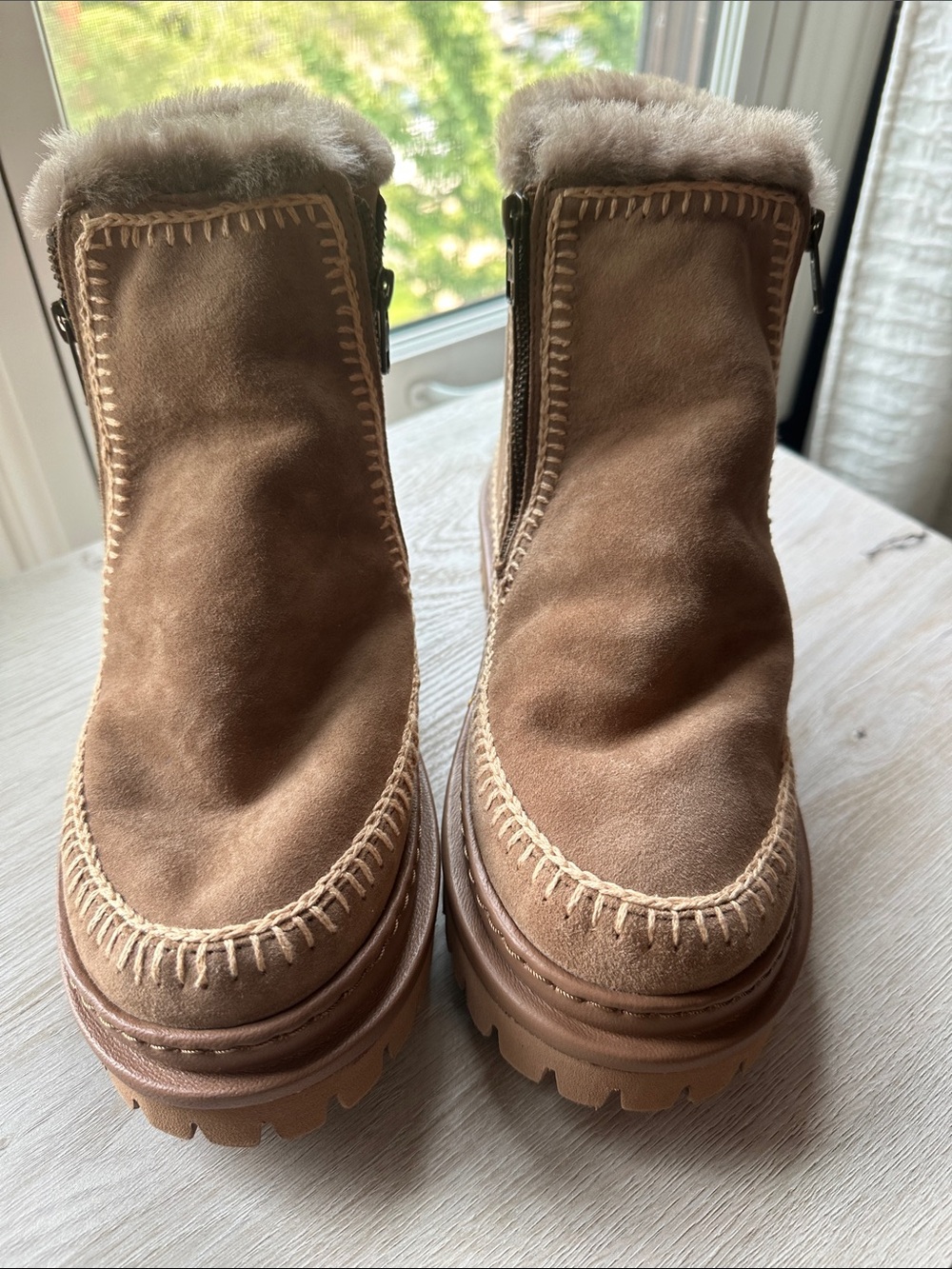 Laidback London women’s Setsu 4.0 Genuine Shearling Lined Ankle Boot